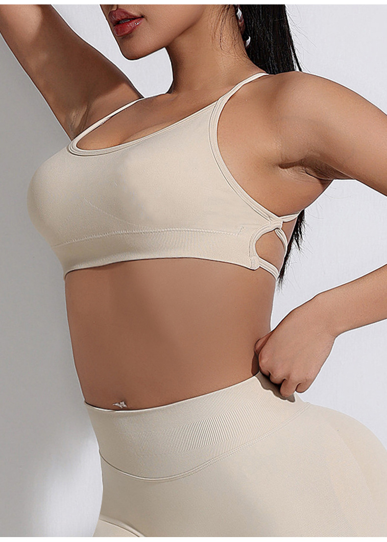 Beauty back halter cross sport - مراجعة Quick Dry Underwear وسعره